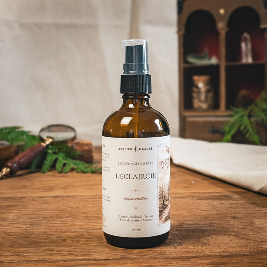 Brume L’Éclaircie - Citron, patchouli, vétiver, fleur de cerisier & menthe verte · Aventurine verte