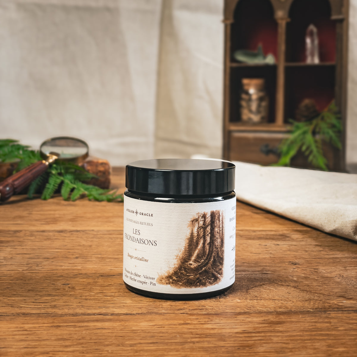 Bougie Les Frondaisons 100 g, vue de dos – Atelier Oracle