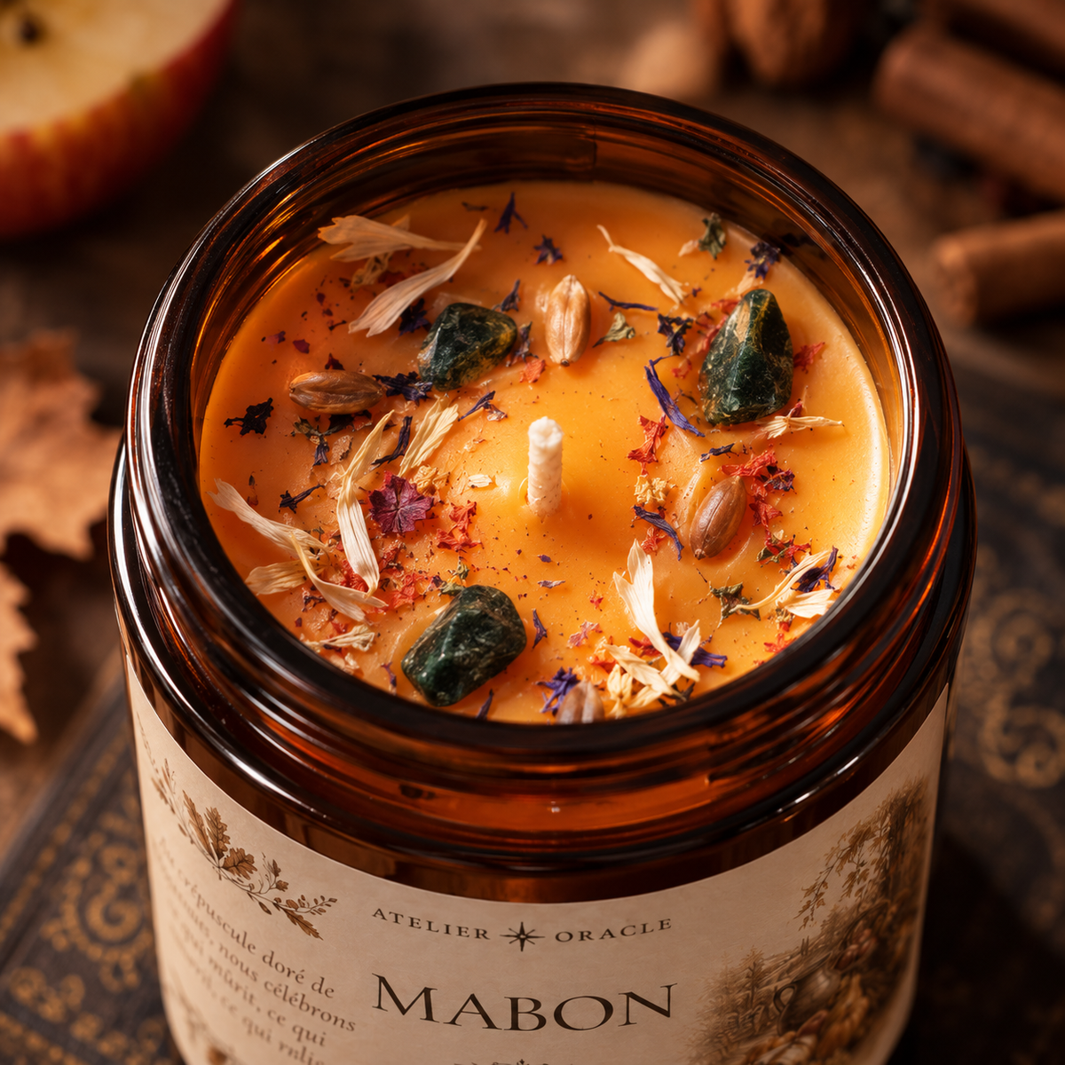 Bougie Mabon - Cidre, sirop d’érable, cannelle & gingembre · Aventurine verte